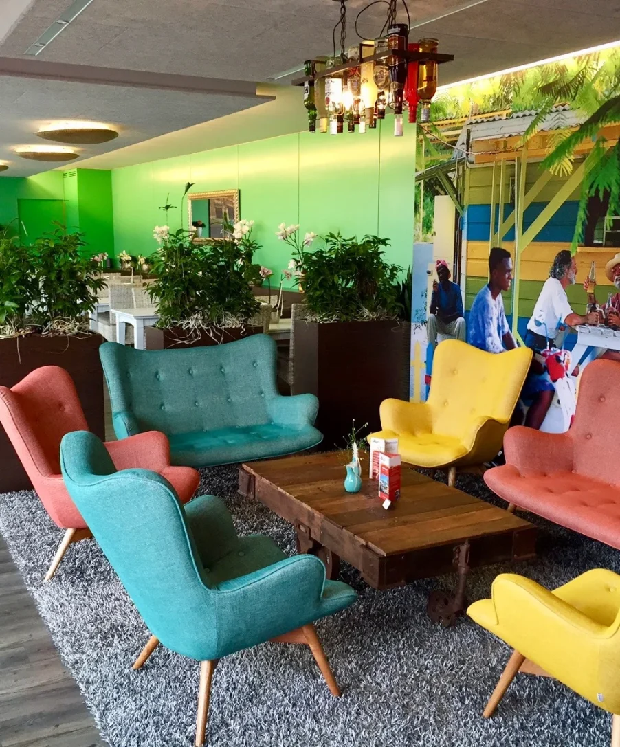 artektur Innenarchitektur Zug Gastronomie Raumgestaltung Interiordesign Raumkonzepte Innenausbau Farbgestaltung Inneneinrichtung Bauen Umbauen Beleuchtung Rommdesign Bürogestaltung Innenarchitekt Interiordesigner Licht Akustik Feng Shui schöne Räume